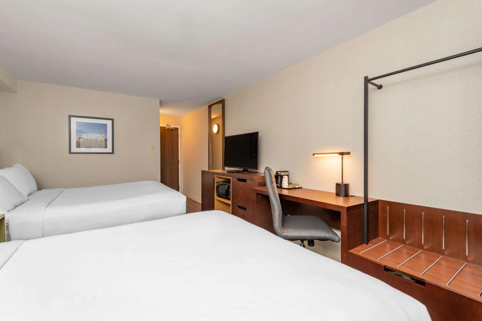 Comfort Inn Gatineau Exteriér fotografie