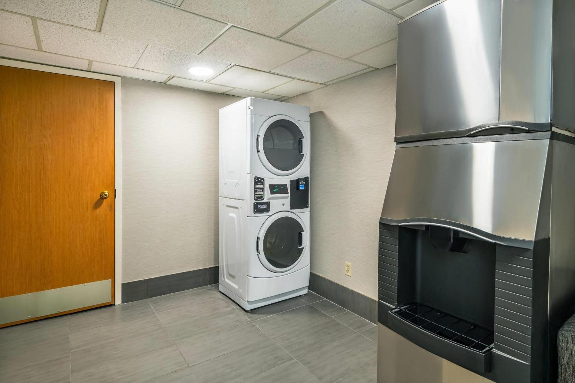 Comfort Inn Gatineau Exteriér fotografie
