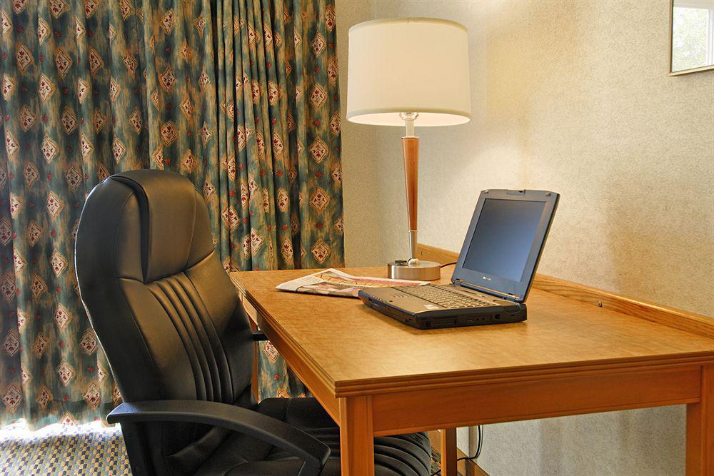 Comfort Inn Gatineau Exteriér fotografie
